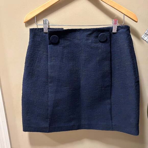 Theory Skirt NWT - SIze 10